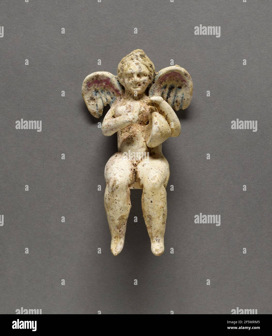Seated eros hi-res stock photography and images - Alamy