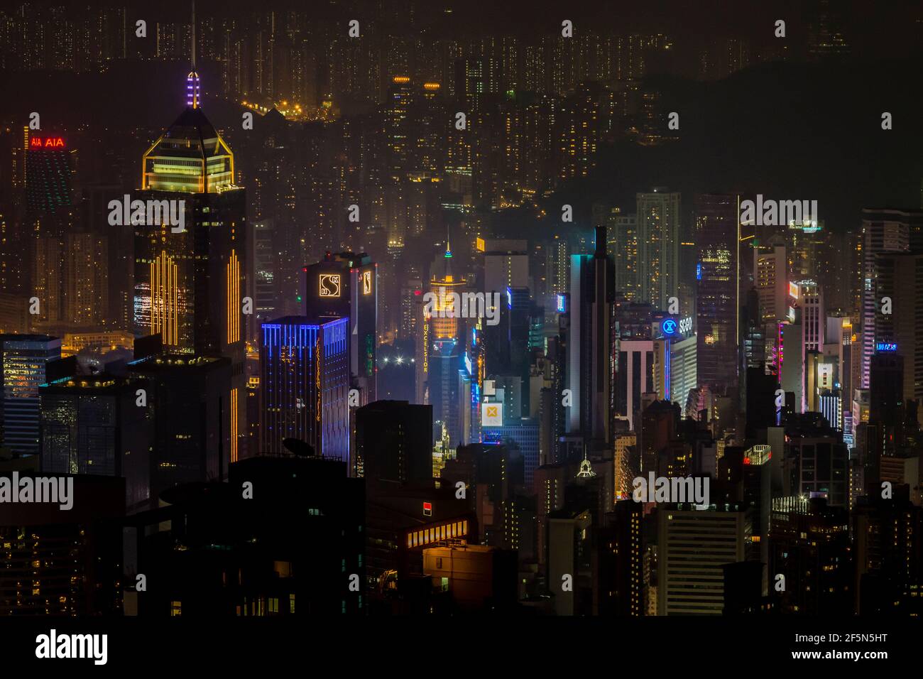 Hong Kong Skyline from Victoria Peak at Night Stock Photo - Alamy