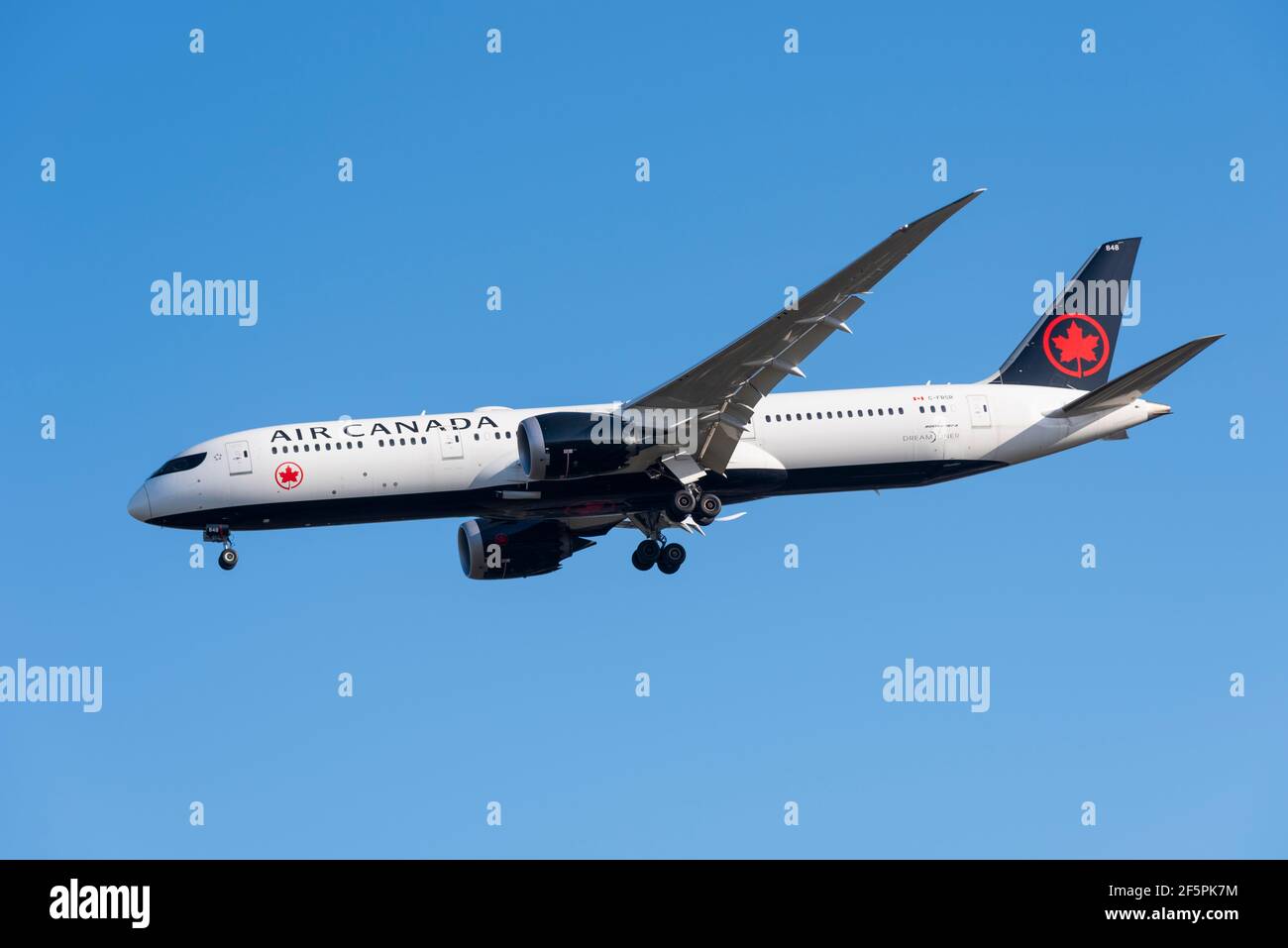Air canada 787 9 in flight hi-res stock photography and