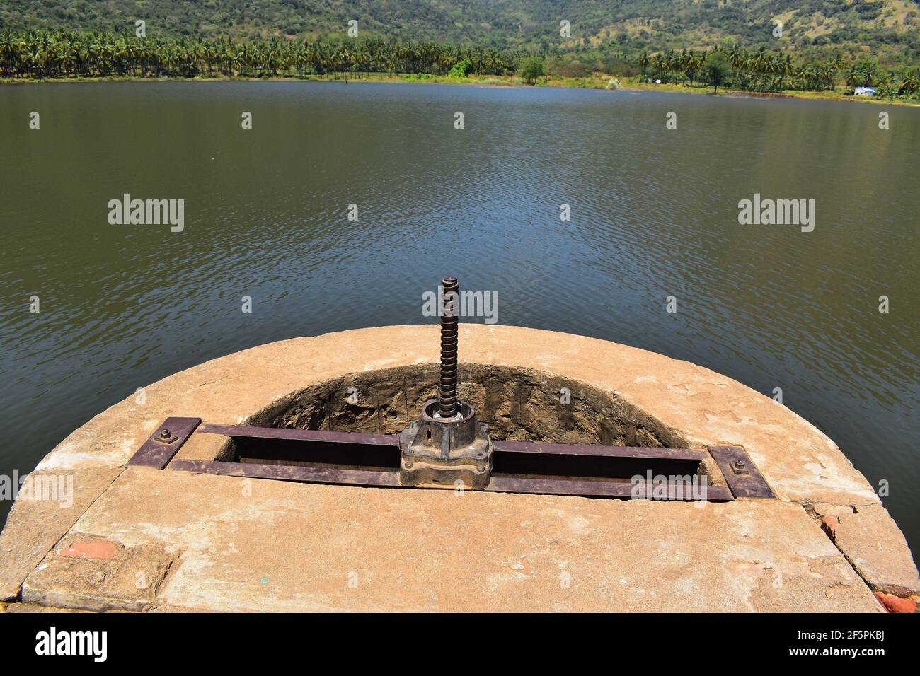 Scenic Combai Dam in Dindigul Stock Photo Alamy