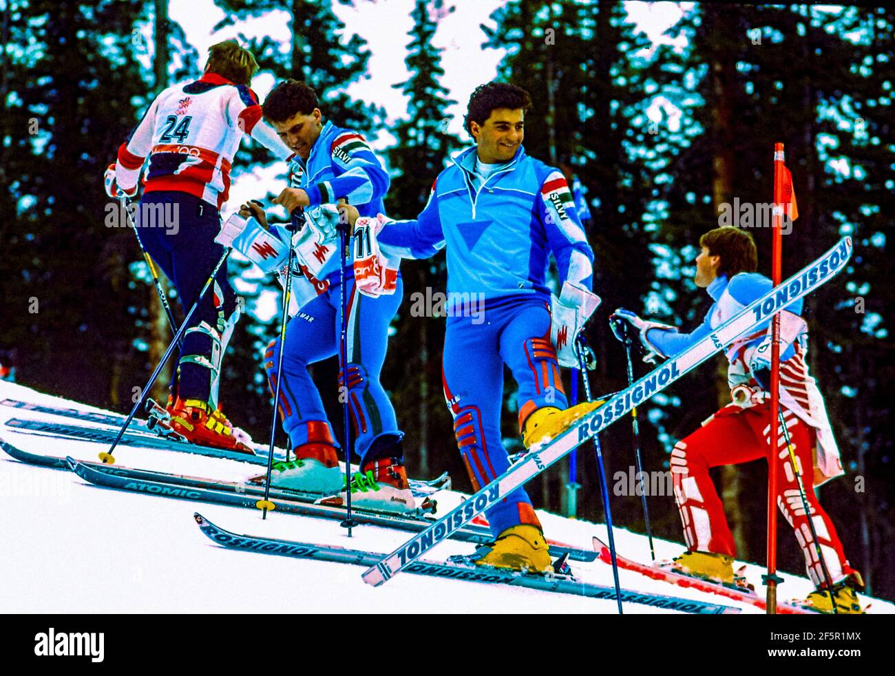 ALBERTO TOMBA SKI ITALIA RARE VINTAGE COLLECTOR 90s ROOKIE CARD (ANTBL38