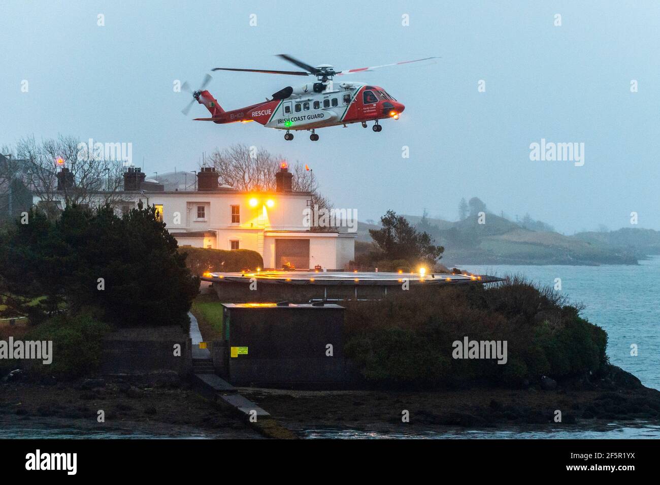 castletownbere-west-cork-ireland-27th-mar-2021-irish-coastguard