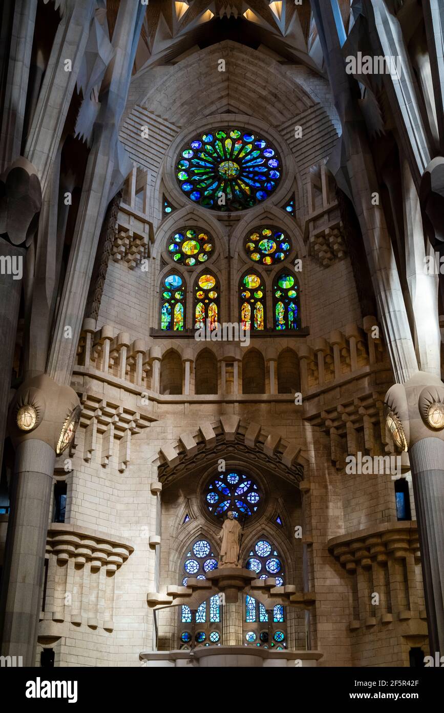 Basilica of La Sagrada Familia, Interior of basilica, Barcelona ...