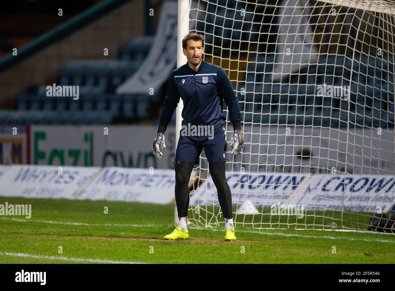 Dens Park Dundee Uk 27th Mar 21 Scottish Championship Football Dundee Fc Versus Dunfermline Dundee Goalkeeper