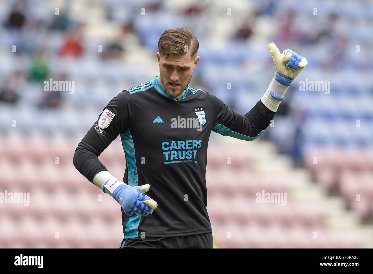Tomas holy football hi-res stock photography and images - Alamy