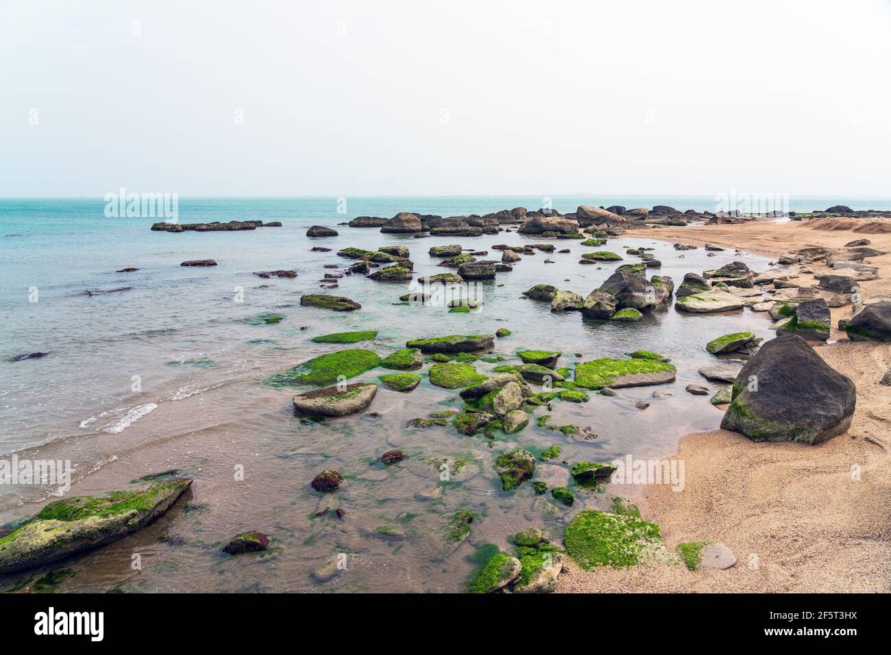 Rocky sea beach hi-res stock photography and images - Alamy