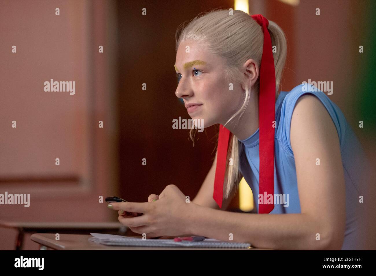 HUNTER SCHAFER in EUPHORIA (2019), directed by SAM LEVINSON. Credit: HOME BOX OFFICE (HBO) / Album Stock Photo