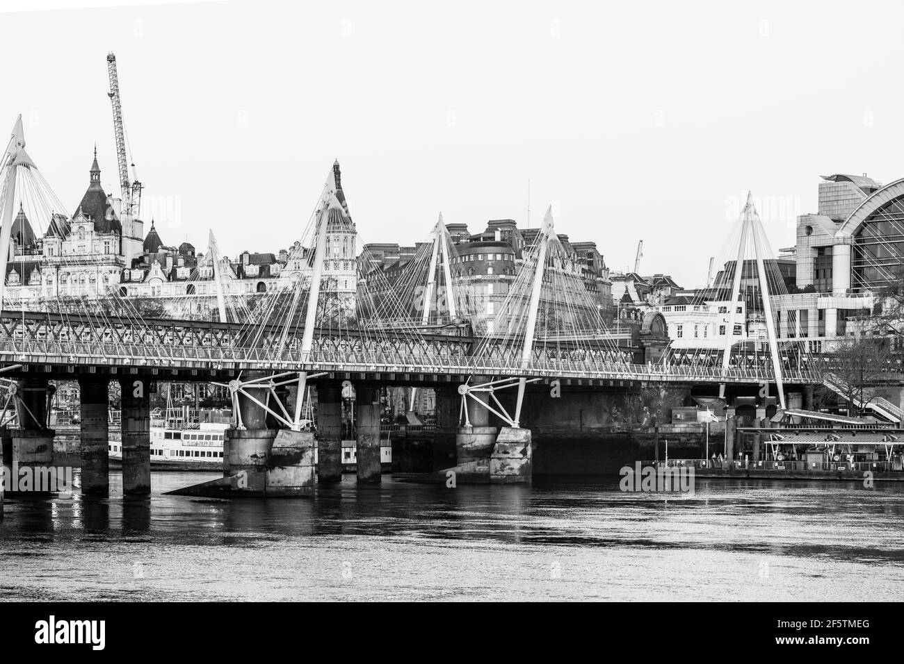 Oxo building river thames Black and White Stock Photos & Images - Alamy
