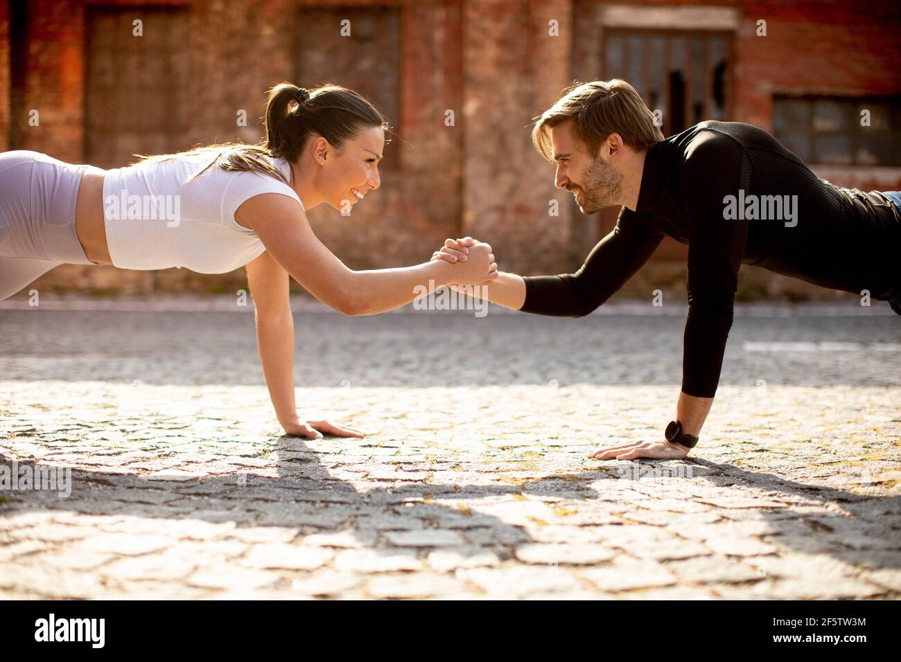 Man pushup one arm hi-res stock photography and images - Alamy