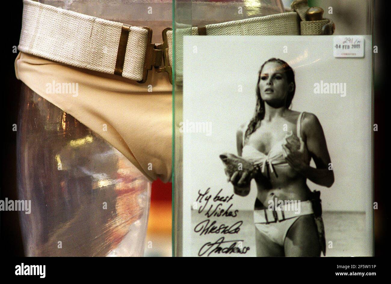 THE BIKINI WORN BY URSULA ANDRESS IN THE FIRST BOND FILM 'DR. NO'. THE ITEM WENT UNDER THE HAMMER TODAY AS PART OF THE JAMES BOND AUCTION AND WAS ONE OF THE MAIN HIGHLIGHTS OF THE SALE.14February 2001 PHOTO ANDY PARADISE Stock Photo