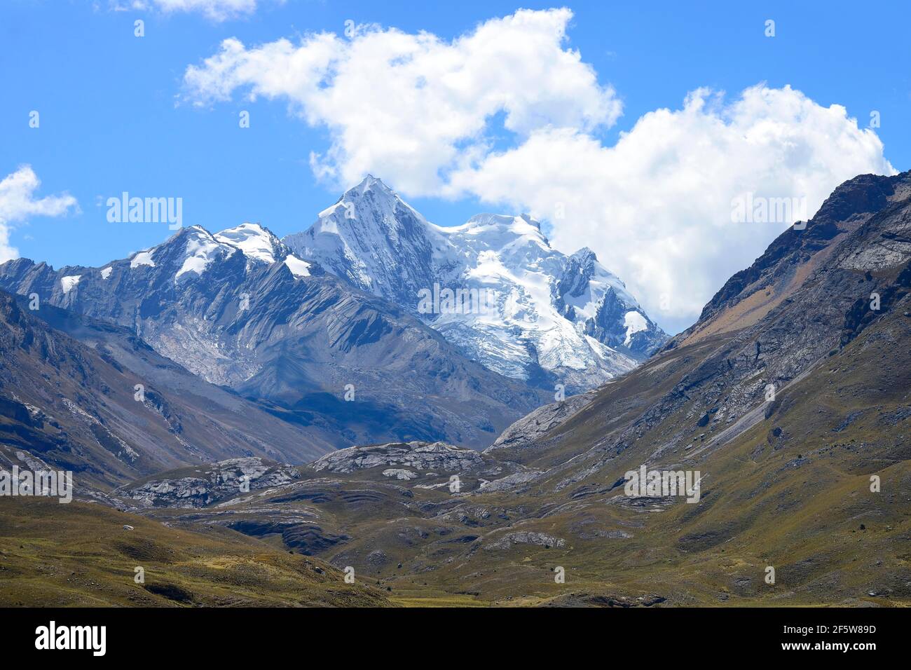 Summit of Nevado Tuco with clouds, Cordillera Blanca, Recuay Province, Peru Stock Photo