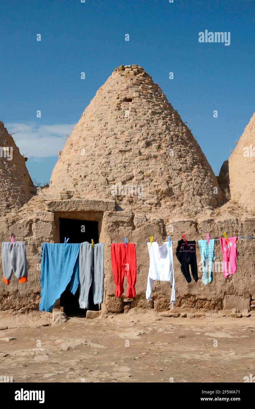 Harran, mud brick, mud house, clothesline, traditional beehive shaped