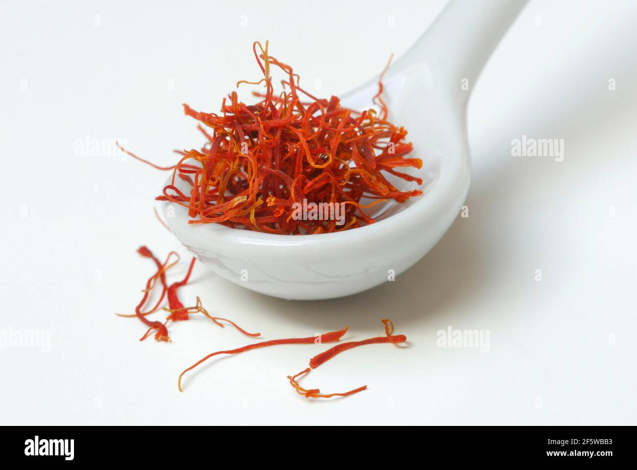 Saffron (Crocus sativus), threads Stock Photo Alamy