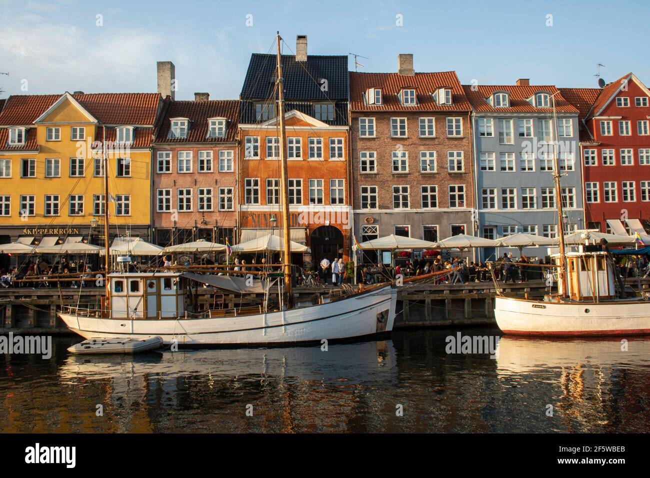 Copenhagen nyhavn panorama hi-res stock photography and images - Alamy