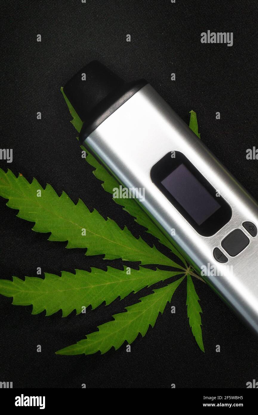 Electronic Marijuana Cigarette Vaporizer Smoking Marijuana Cannabis Stock  Photo by ©jeremyn 269023588