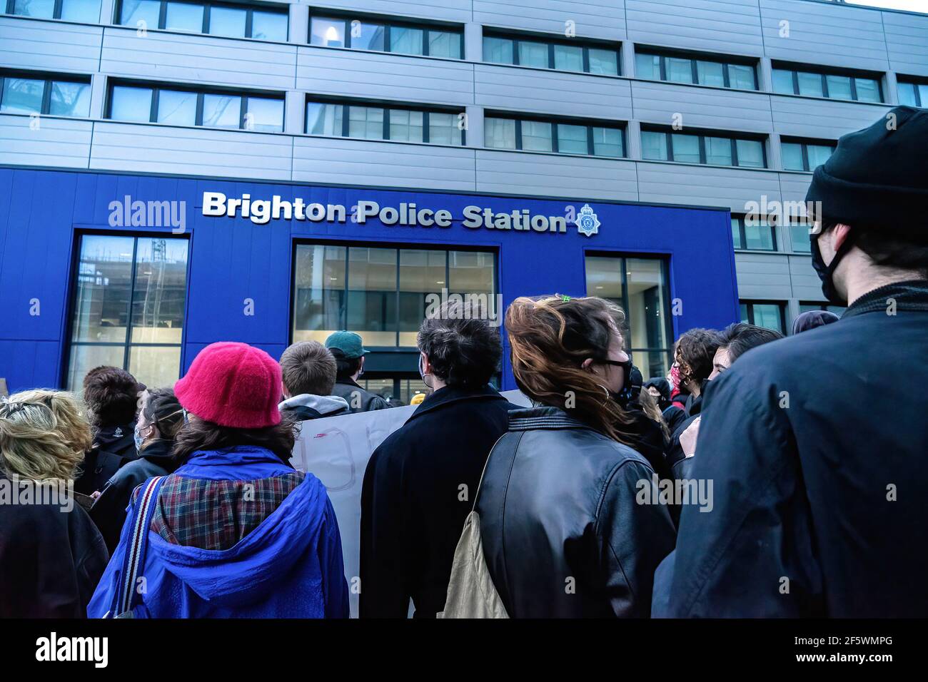 Brighton, UK. 27th Mar, 2021. Protesters gather outside Brighton Police station during the demonstration. Protesters took to the streets of Brighton to voice their opposition to new Police, Crime, Sentencing and Courts Bill being debated in UK Parliament Credit: SOPA Images Limited/Alamy Live News Stock Photo