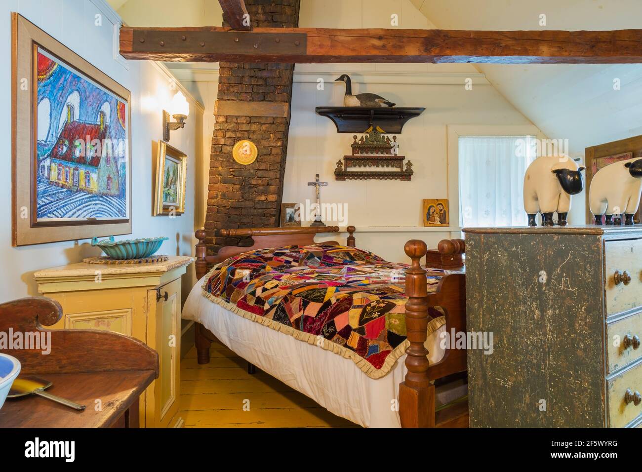 Pine Bedroom Furniture High Resolution Stock Photography And Images Alamy