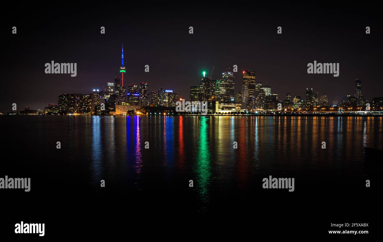 Toronto Skyline at Night Stock Photo - Alamy