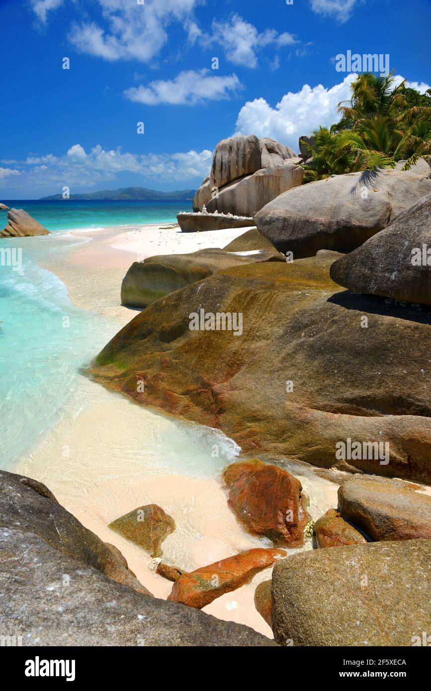 Big granite stones on the tropical beach, Coco Island, Indian ocean, Seychelles. Exotic destinations. Stock Photo