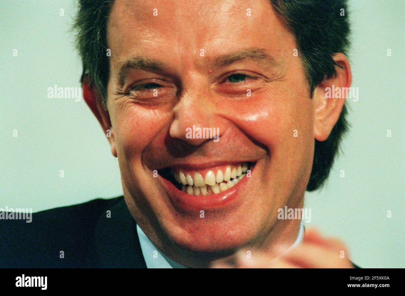 Labour party conference tony blair 1996 hi-res stock photography and