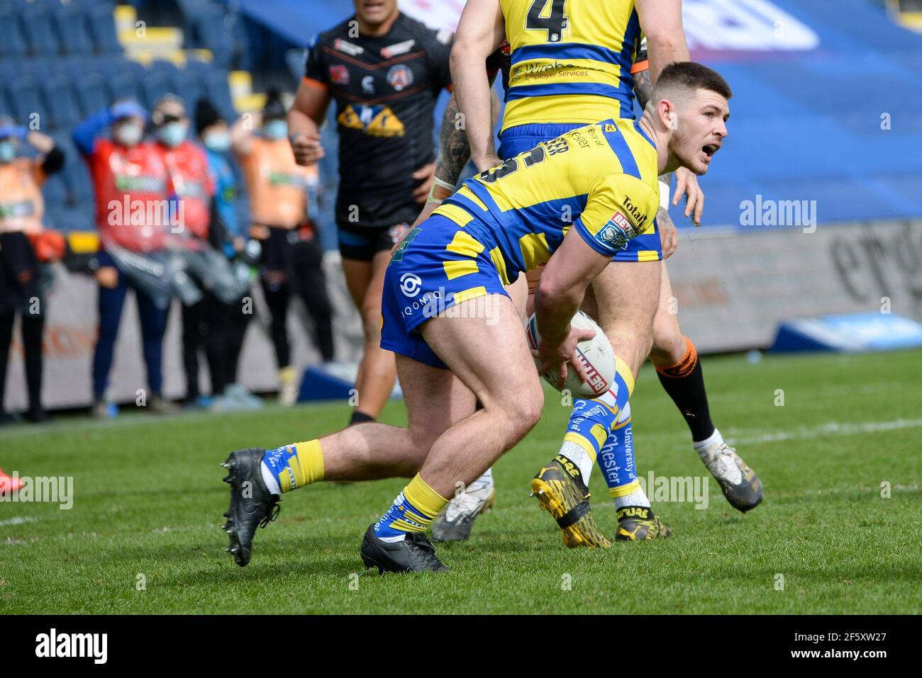 Danny Walker of Warrington Wolves during the Betfred Super League match Castleford Tigers V Warrington Wolves at Headingley Stadium,  United Kingdom o Stock Photo