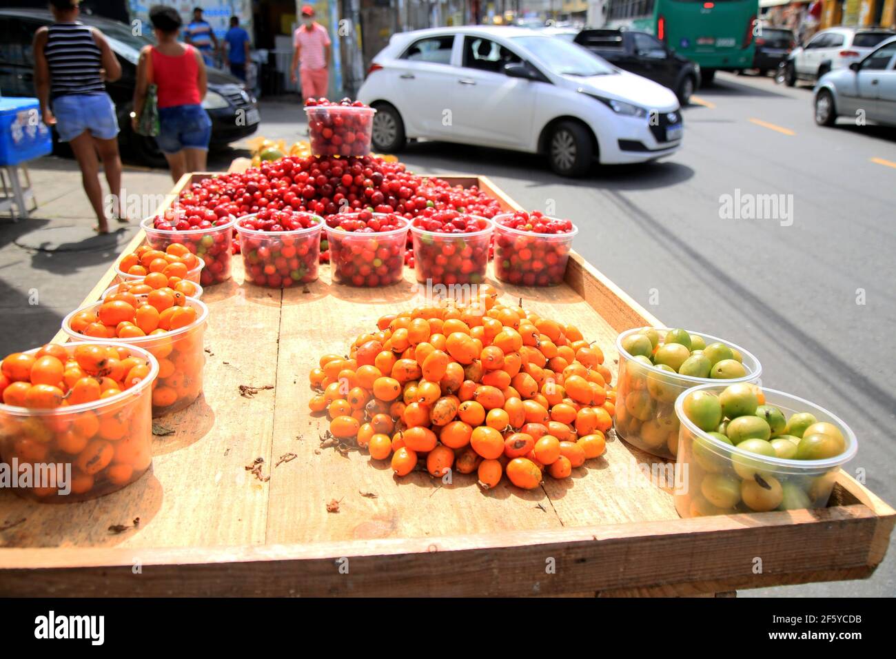 salvador, bahia, brazil - january 27, 2021: caja, acerola and umbu fruits for sale at the fair in japan, in the Liberdade neighborhood in the city of Stock Photo