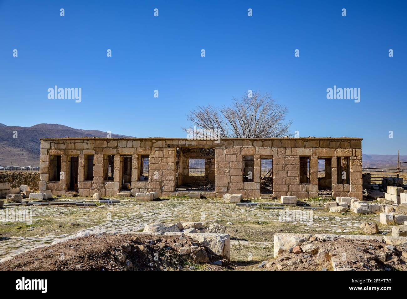 Ancient caravanserai in Pasargadae, Iran, the Mozaffari caravansarai Stock Photo