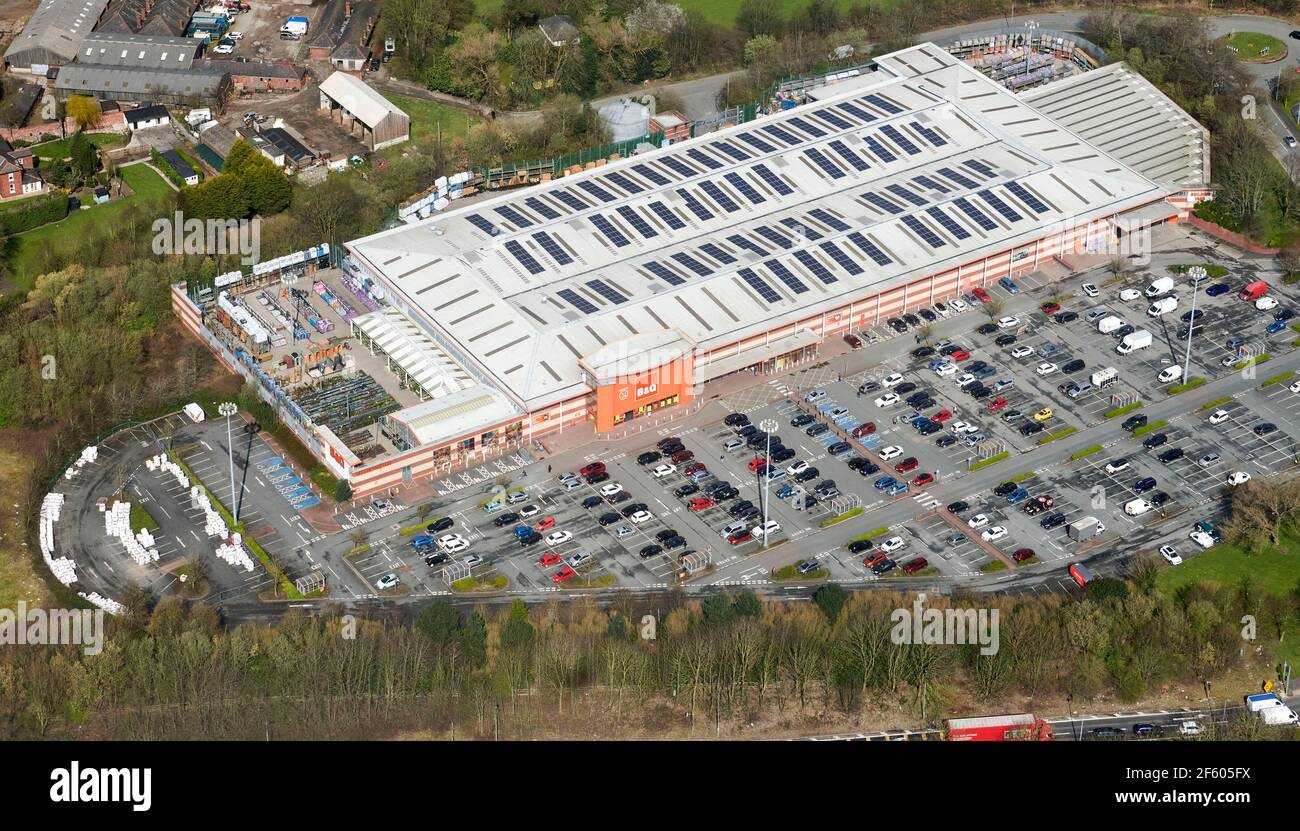 B and q diy store hires stock photography and images Alamy