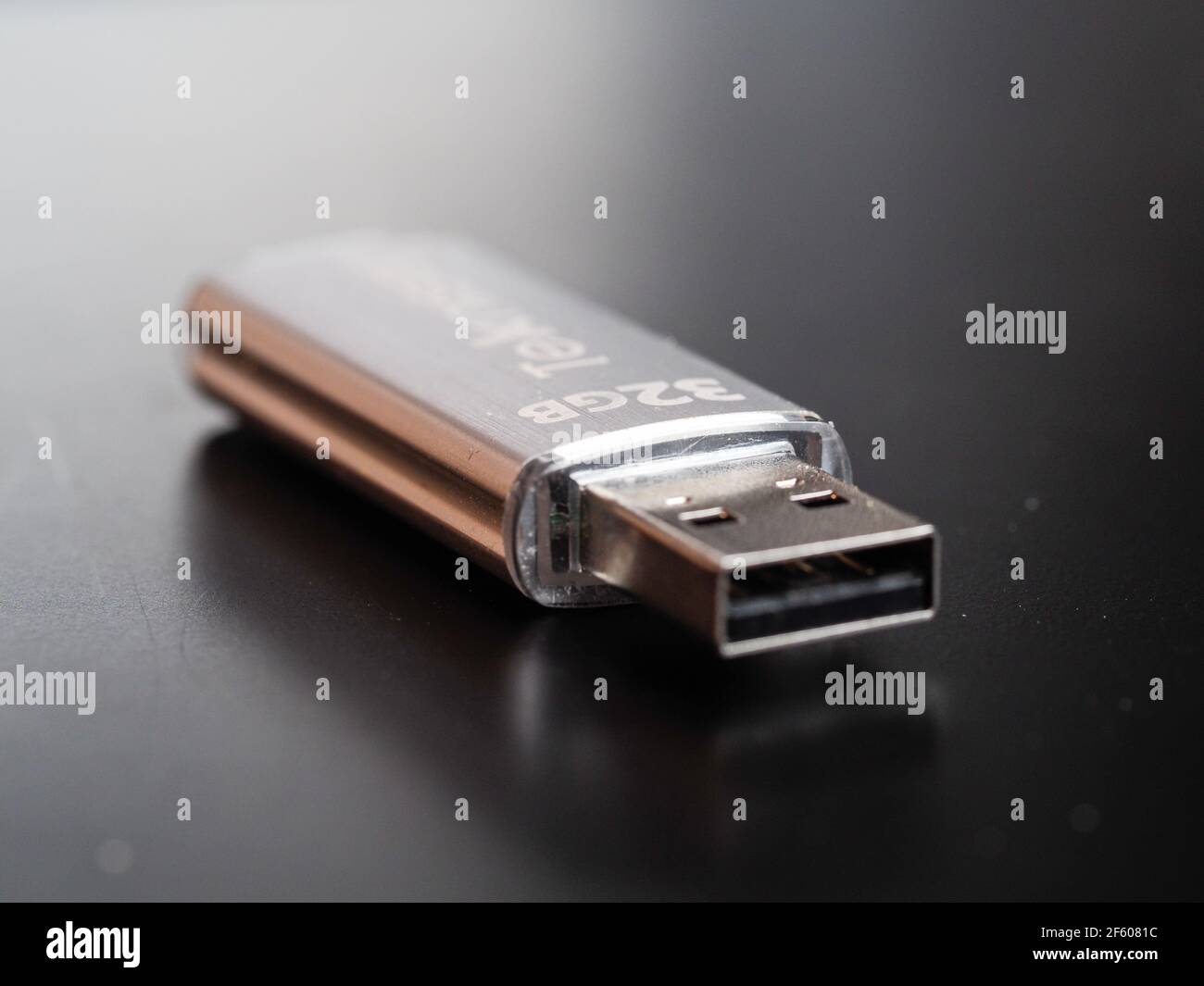 usb flash drive Stock Photo - Alamy