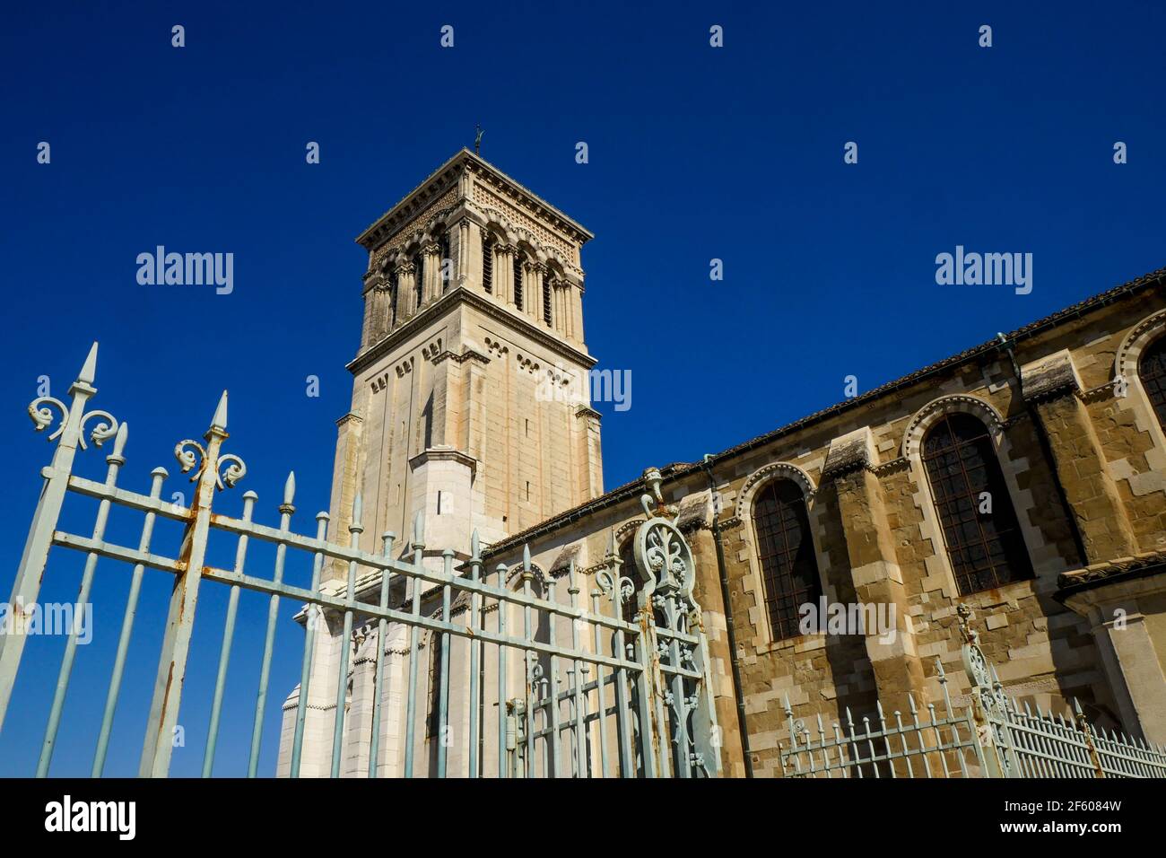 SaintApollinaire cathedral, Valence, Drome, France Stock Photo Alamy
