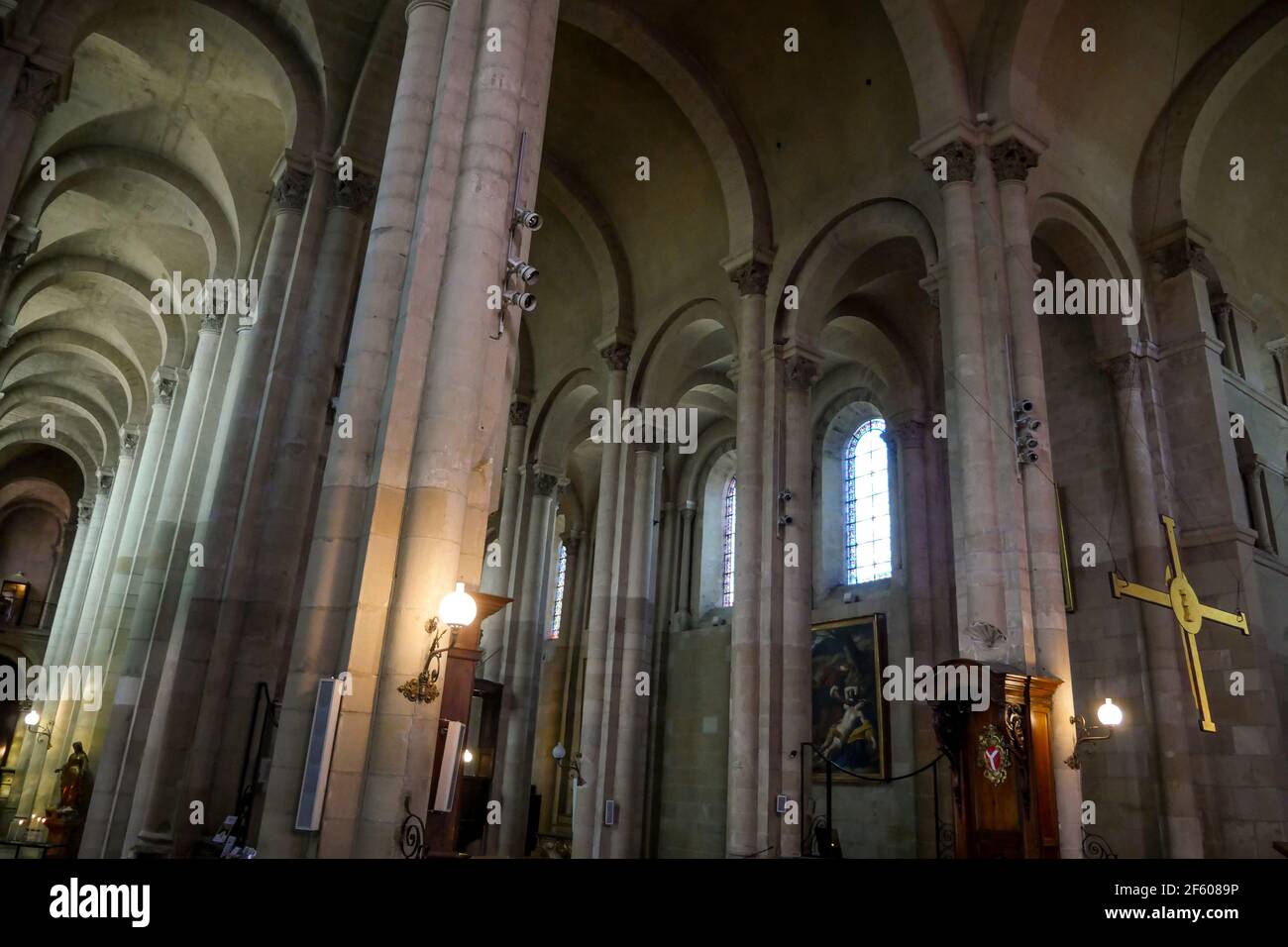 SaintApollinaire cathedral, Interior view, Valence, Drome, France