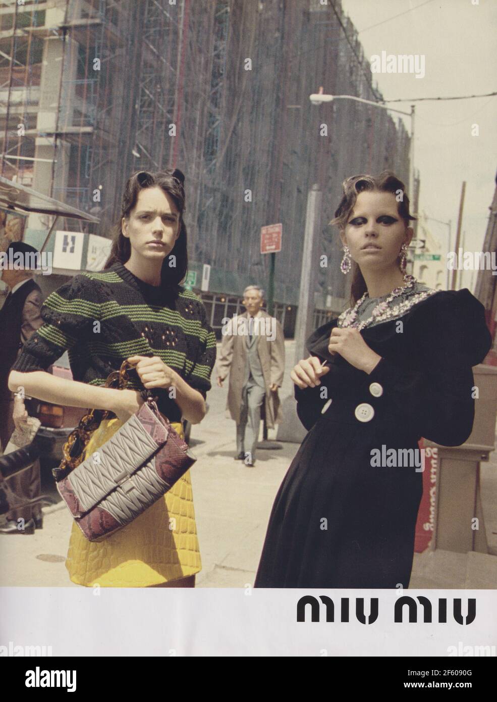 Mia logo design hi-res stock photography and images - Alamy