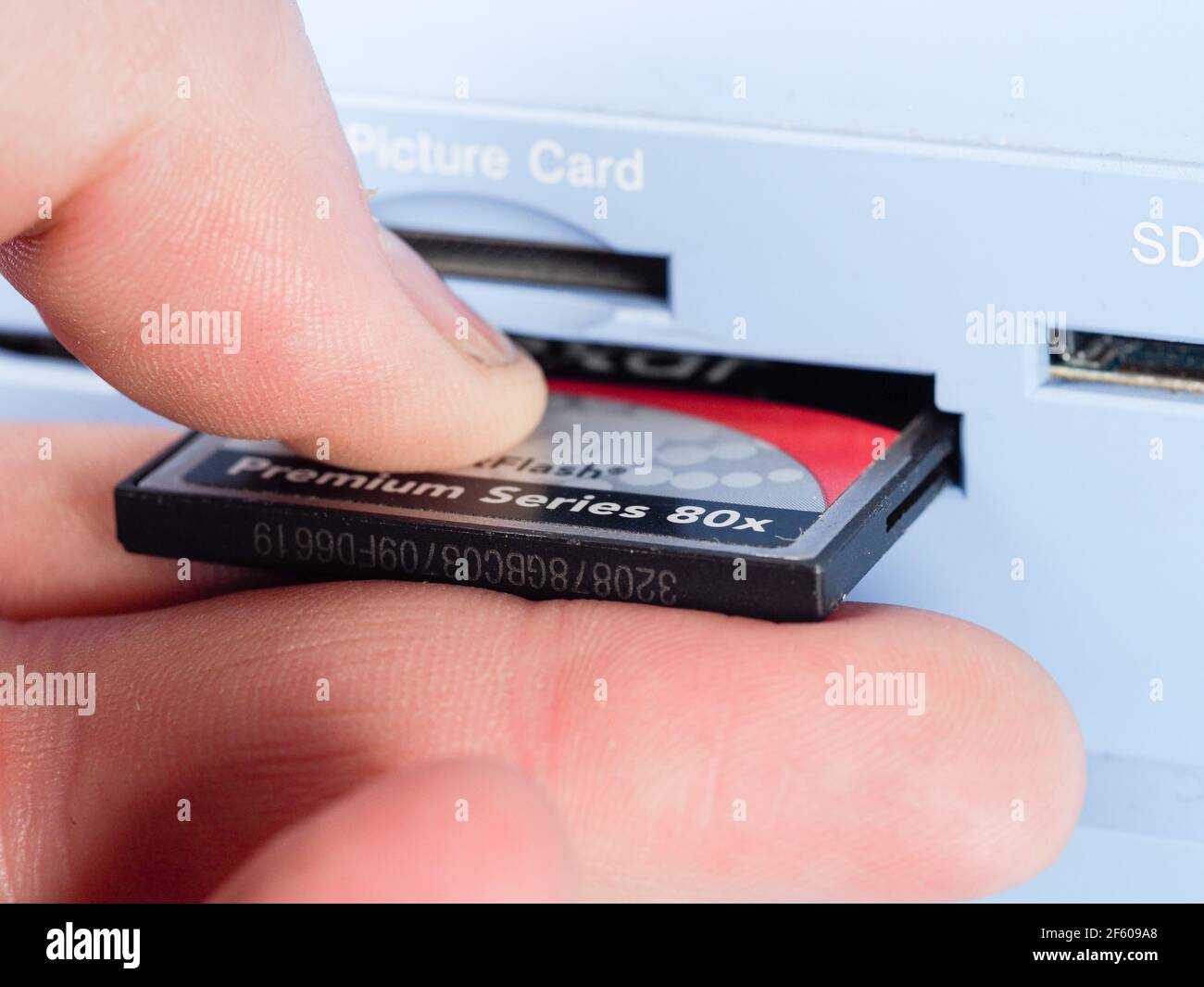 8 gb compact flash drive Stock Photo Alamy