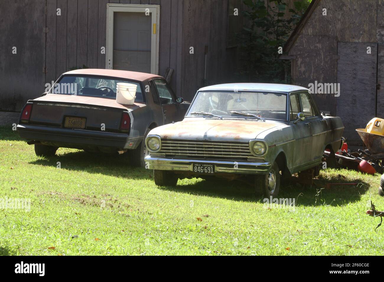 Antique vehicles hi-res stock photography and images - Alamy