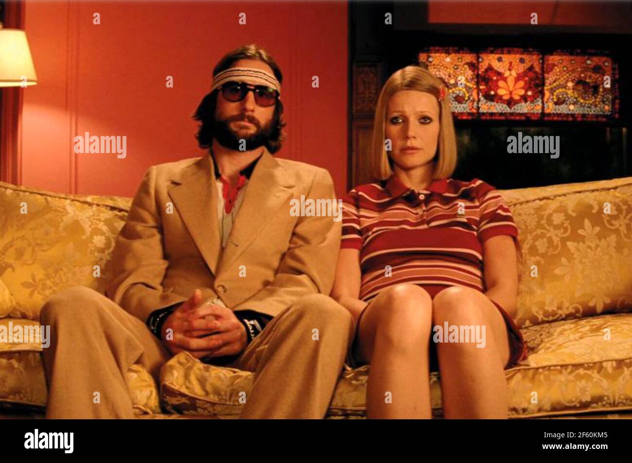 The Royal Tenenbaums 2001 Buena Vista Pictures Film With Gwyneth Paltrow And Luke Wilson Stock