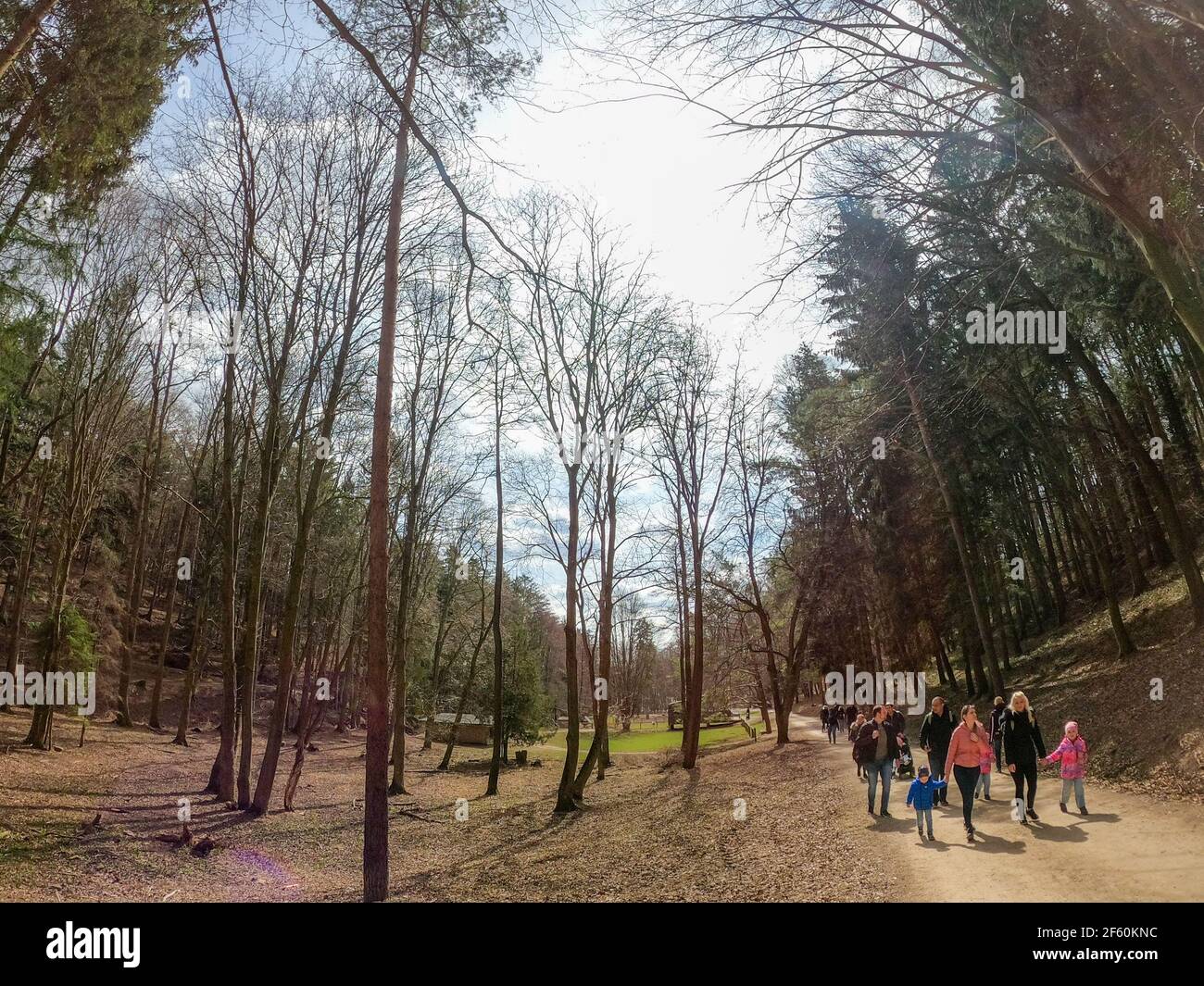 Lower Austria, Austria. 28th Mar, 2021. People stroll in Naturpark Sparbach in Lower Austria near Vienna, Austria, March 28, 2021. Credit: Guo Chen/Xinhua/Alamy Live News Stock Photo