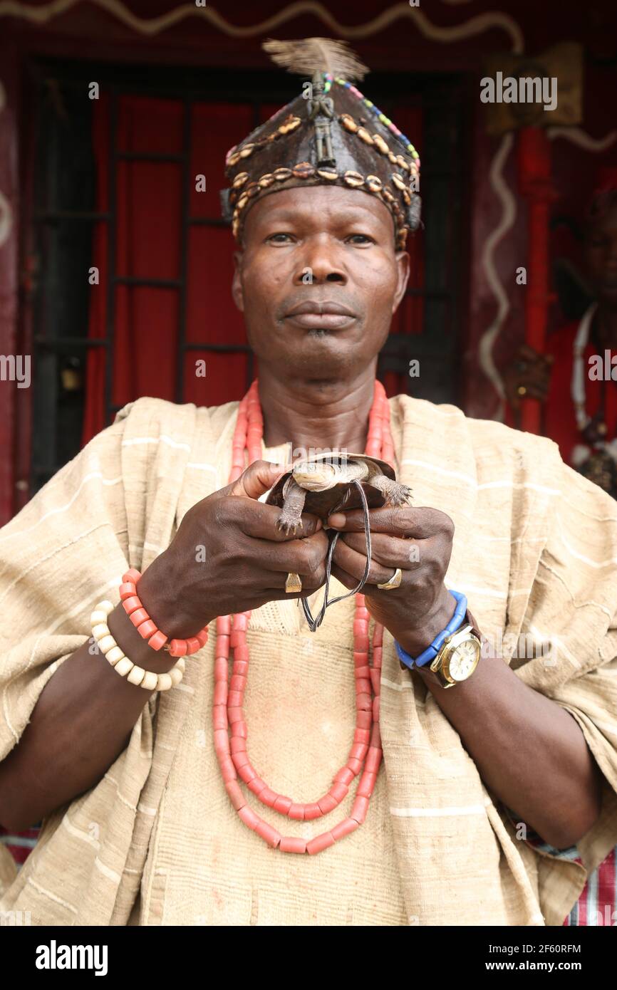 Farting qiz bilan jinsiy aloqa