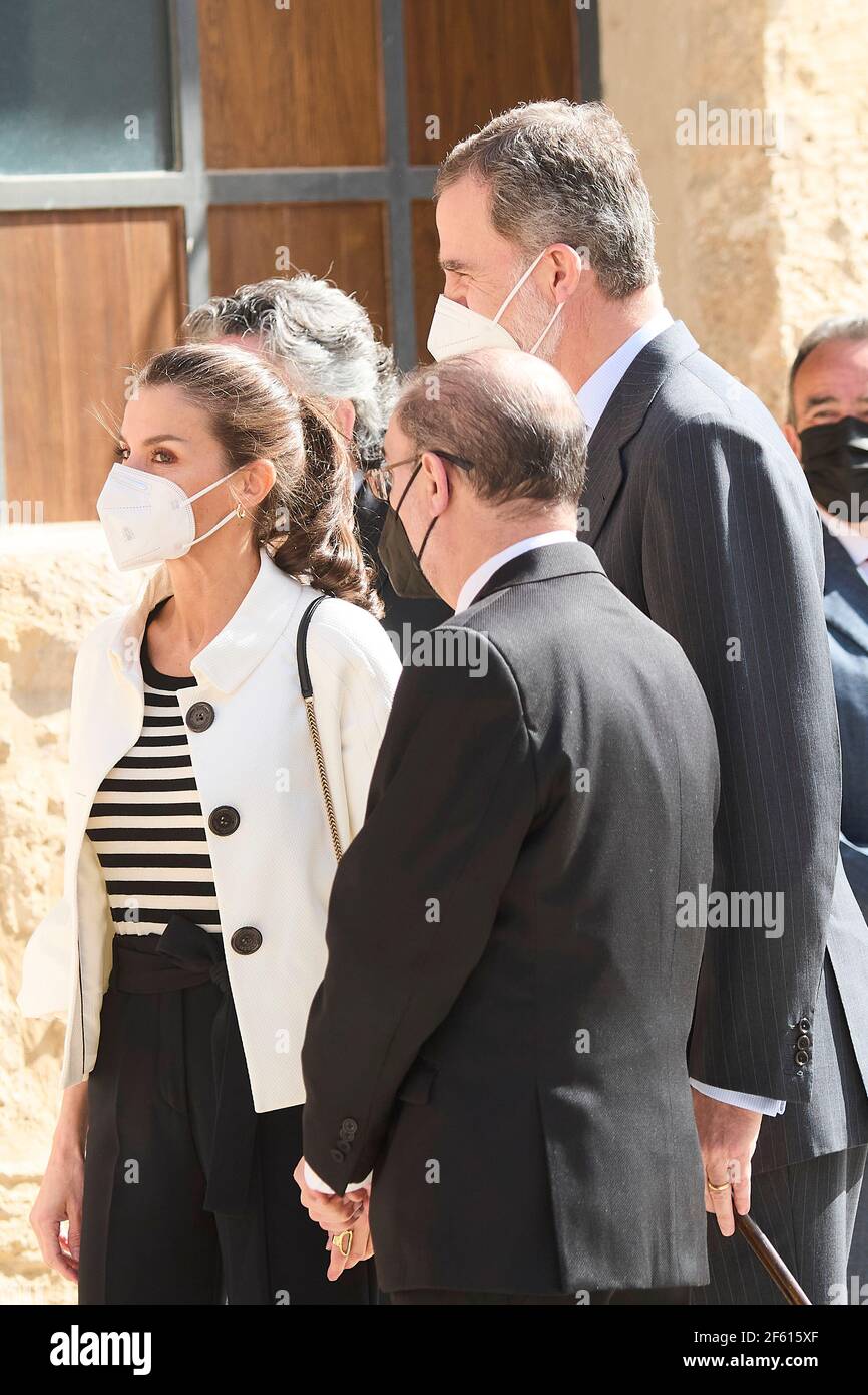 Fuendetodos, Aragon, Spain. 29th Mar, 2021. King Felipe VI of Spain, Queen Letizia of Spain visit Fuendetodos in the framework of the commemoration of the 275th anniversary of the birth of Francisco de Goya at Goya's birthplace on March 29, 2021 in Fuendetodos, Spain Credit: Jack Abuin/ZUMA Wire/Alamy Live News Stock Photo