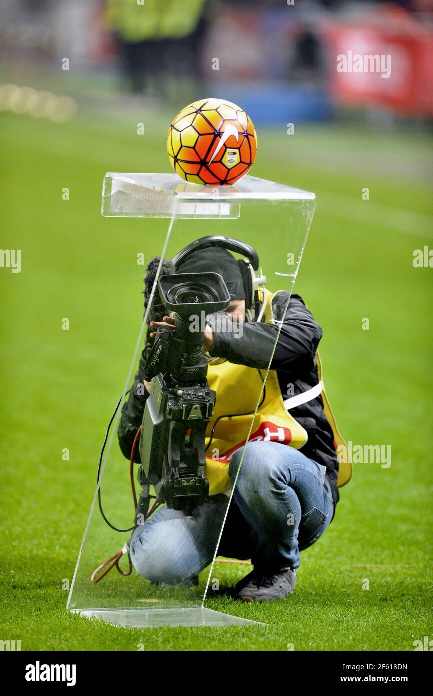 Tv operator filmino the official football ball of the italian Serie a, at the San Siro stadium, in Milan. Stock Photo