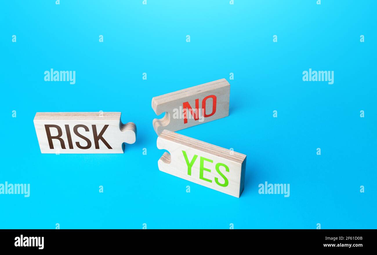 Risk puzzles with two Yes and No combinations connections. Business risk management concept. Forecasting and planning possible profit or consequences. Stock Photo