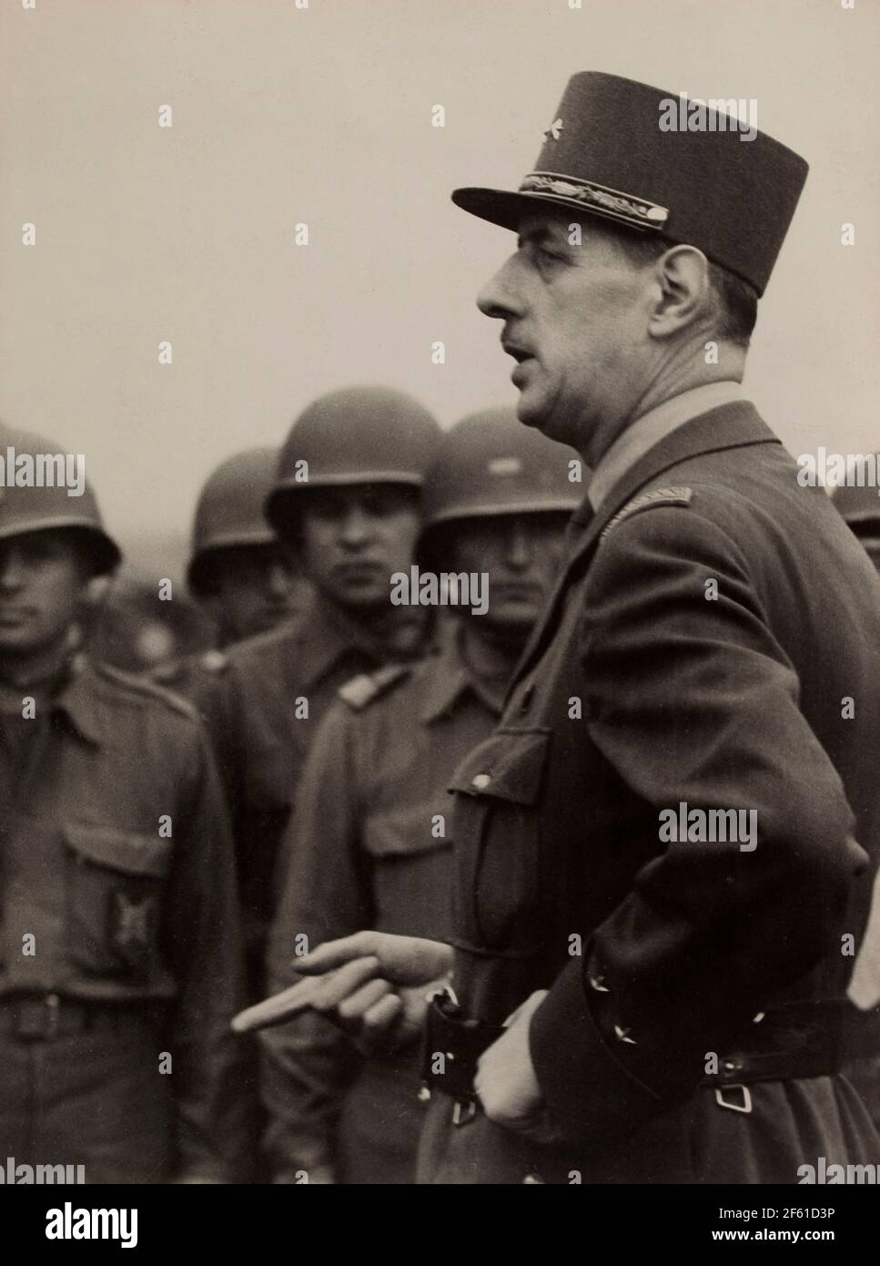 希少 CHARLES DE GAULLE パッチ 希少 CHARLES DE GAULLE パッチ 希少