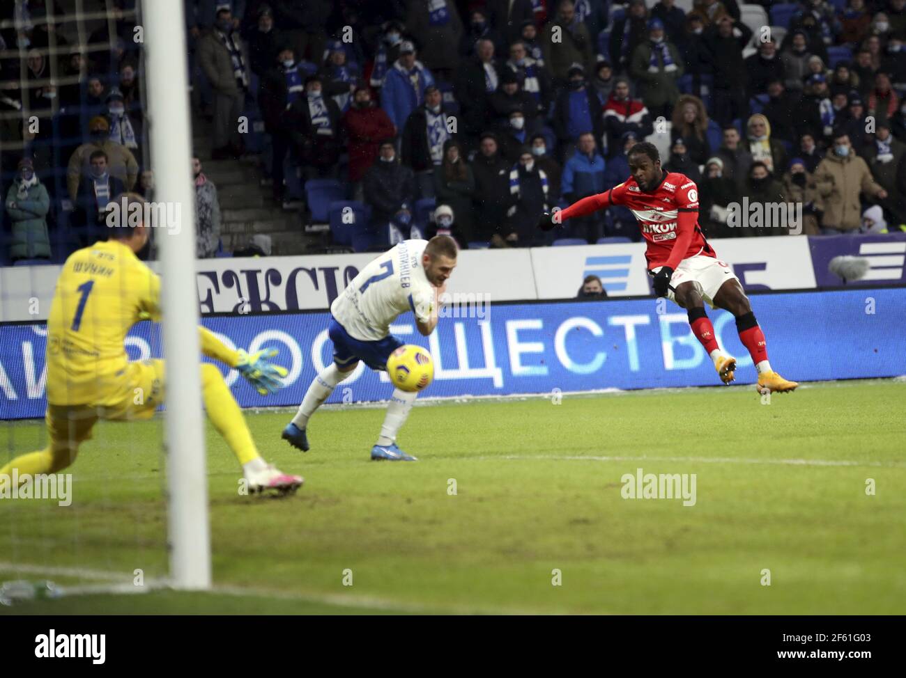 MOSCOW, RUSSIA, MARCH 13, 2021. The 2020/21 Russian Football Premier  League. Round 22. Football match between Dinamo (Moscow) vs Spartak (Moscow)  at VTB Arena. Photo by Stupnikov Alexander/FC Spartak Stock Photo - Alamy