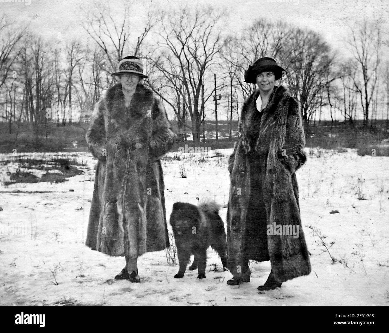 Mary Dewson and Polly Porter, 1925 Stock Photo