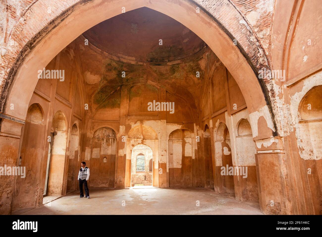 Murshidabad, West Bengal, India - January 2018: The arches of the ruins of the ancient Katra Masjid mosque in the town of Murshidabad. Stock Photo