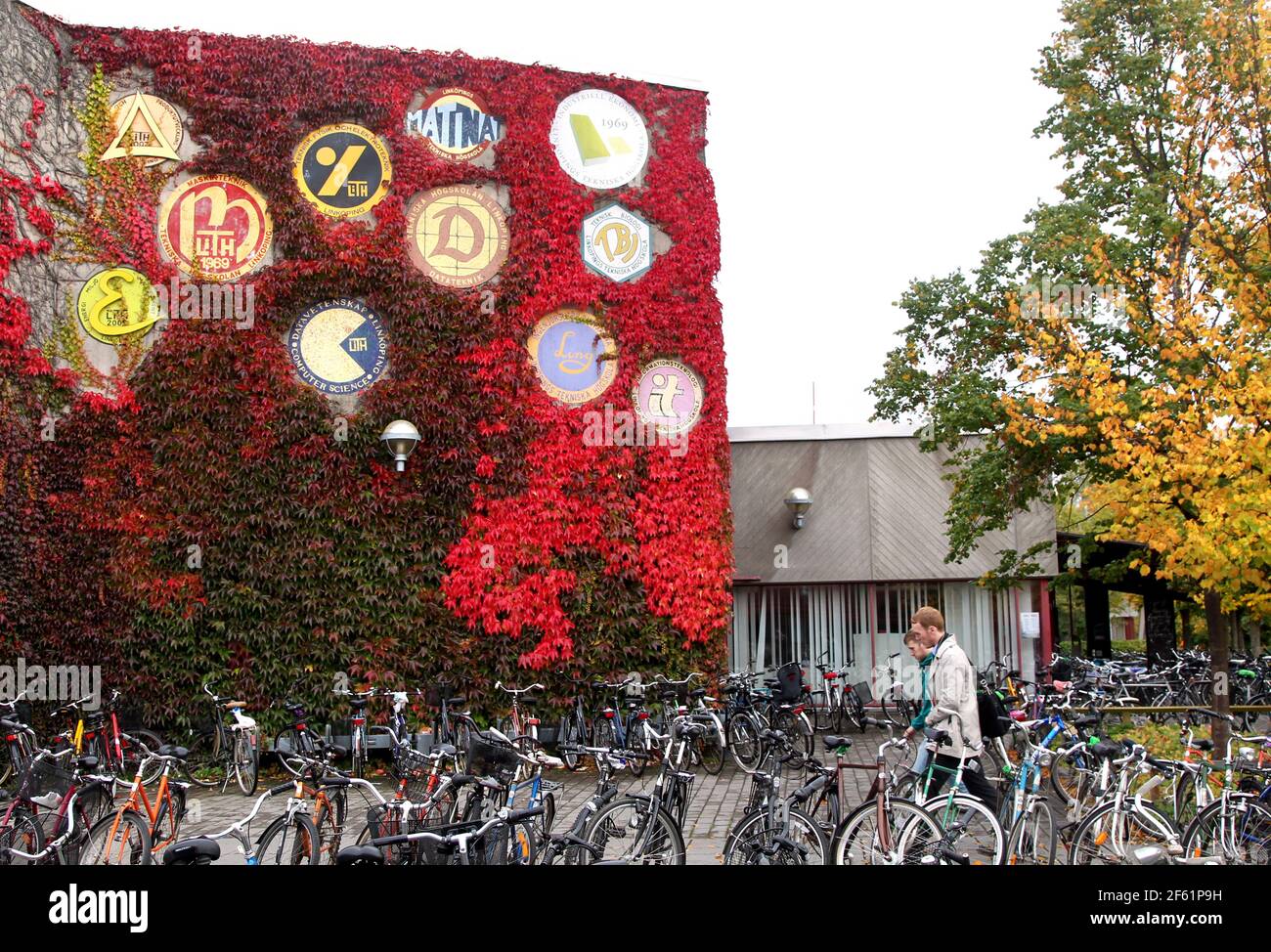 Linköping University (in Swedish: Linköpings universitet, LiU) is a ...