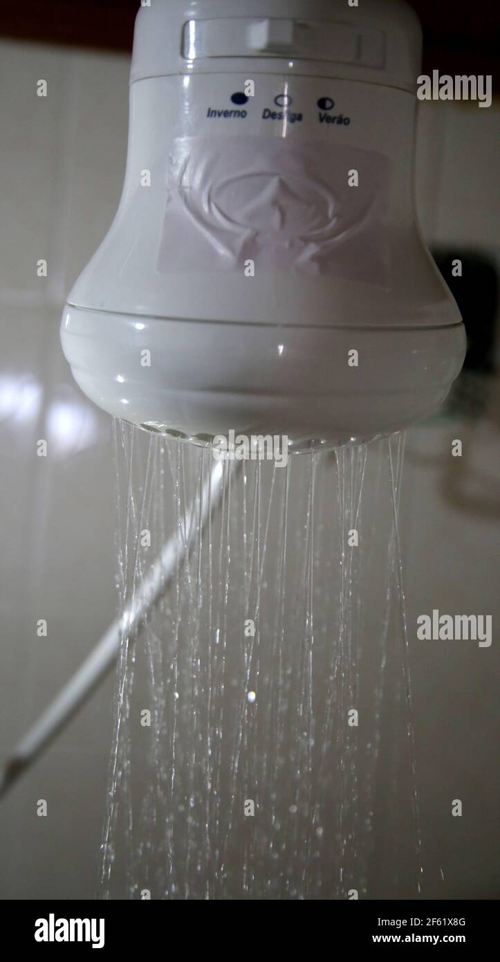 Electric shower head hi-res stock photography and images - Page 2 - Alamy