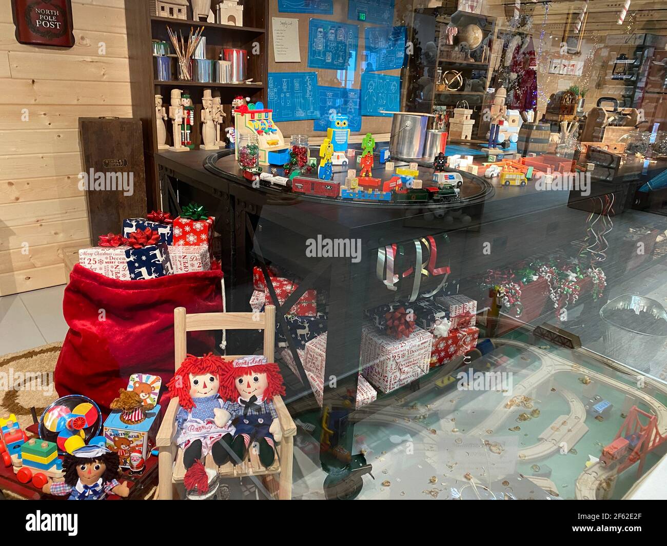 North Pole Alaska, Santa Store and North Pole, Alaska, Monday