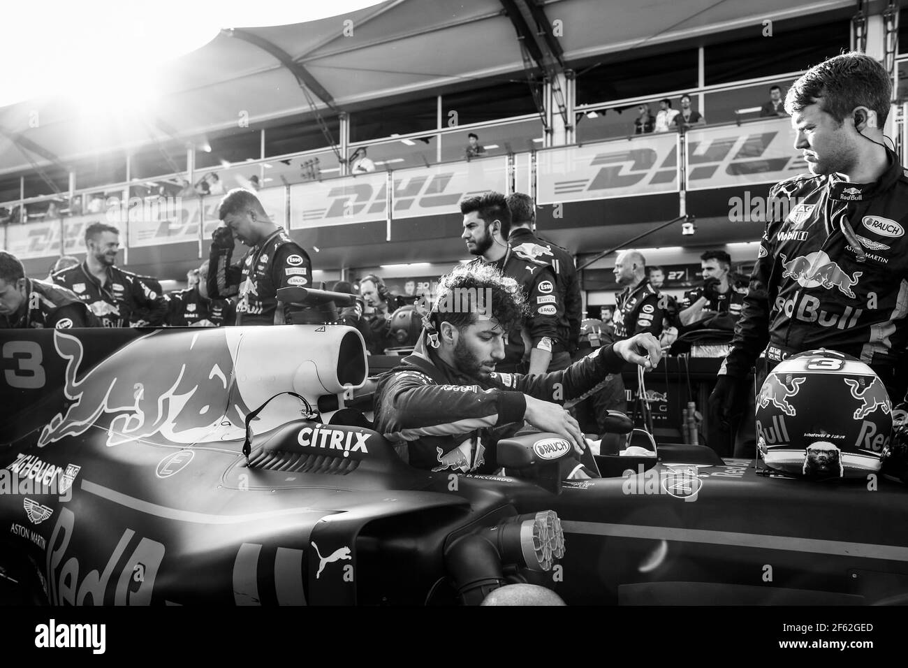 Red Bull Formula One Car Black And White Stock Photos Images Alamy Red Bull Formula One Car Black And White Stock Photos Images Alamy