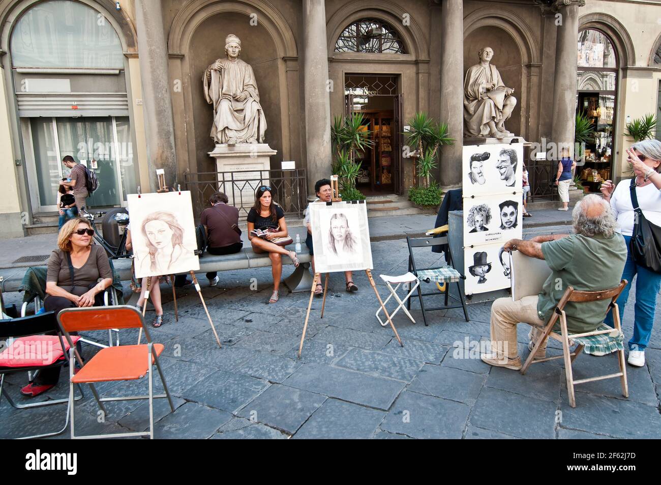 Artists near Il Duomo, Florence, Italy Stock Photo Alamy