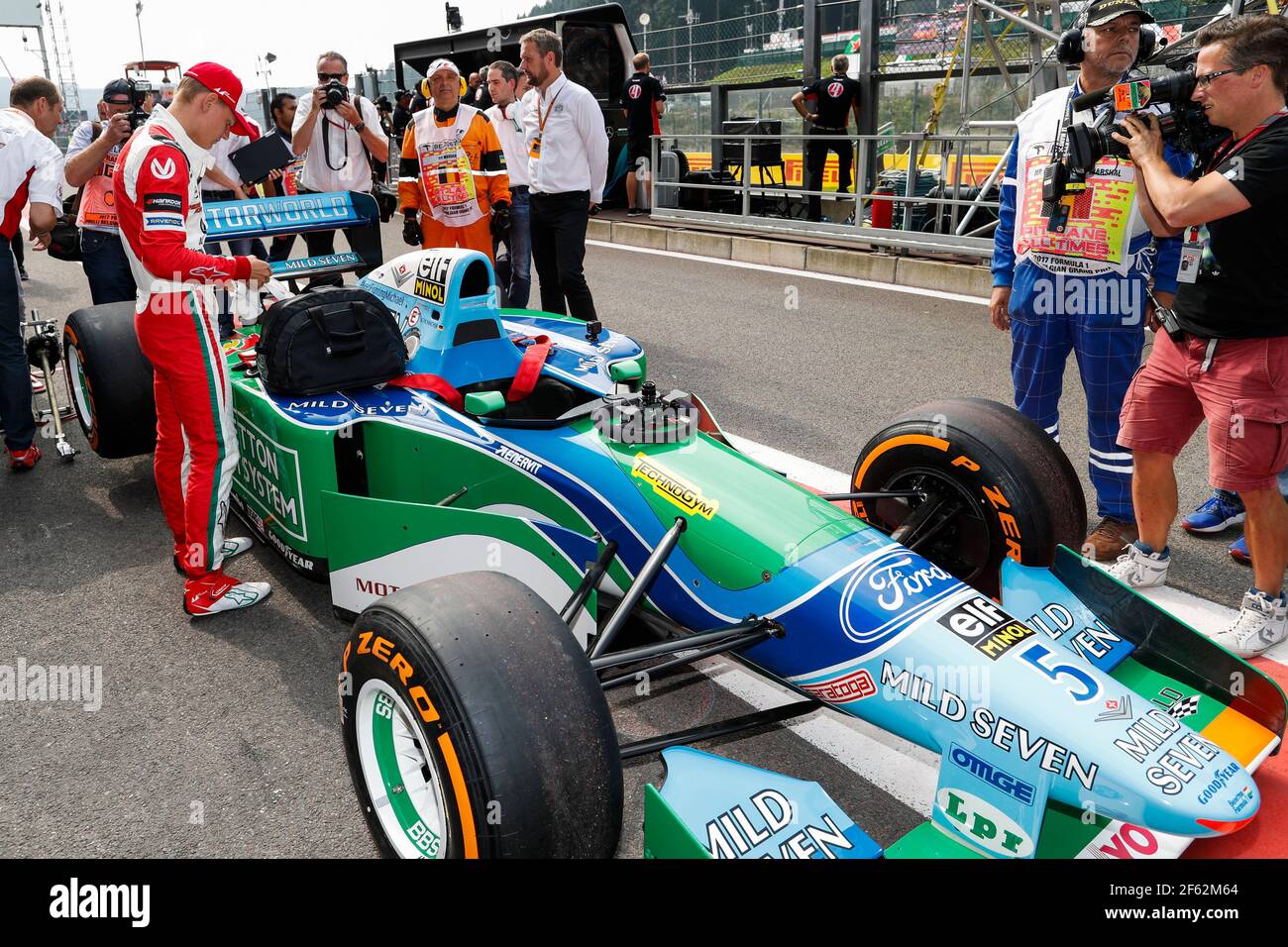 Benetton f1 car hi-res stock photography and images - Page 4 - Alamy
